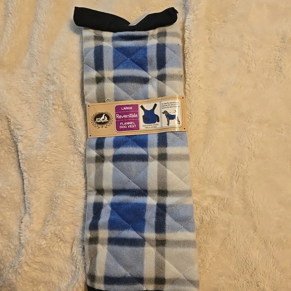 071825 PET DOG REVERSIBLE PLAID FLANNEL VEST • SIZE L • NEW#box 22e#